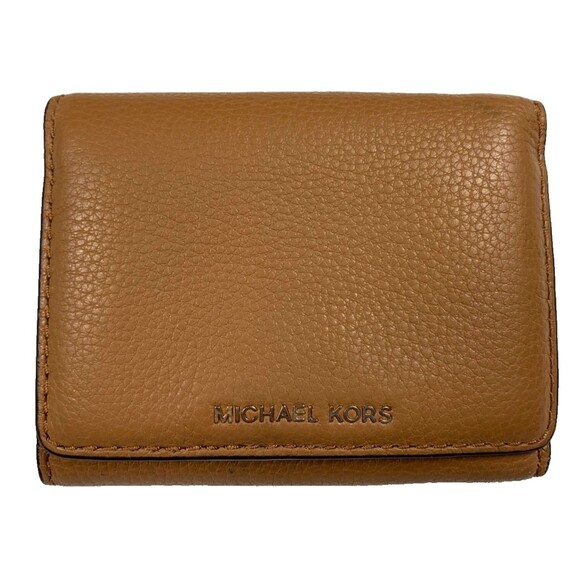 Michael Kors Brown Wallet Small Tri-fold Pebbled Leather 3" x 4" - Picture 1 of 8